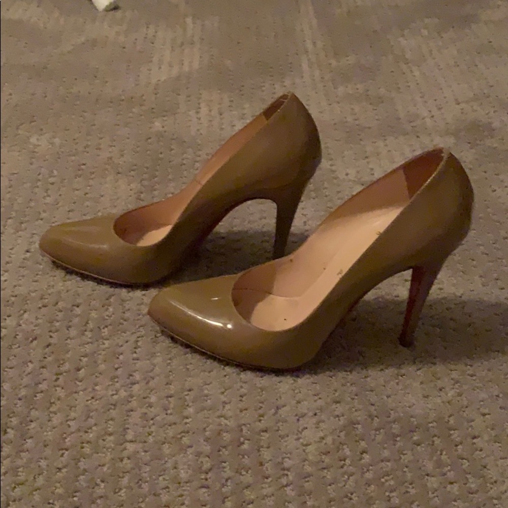 ***sold***Christian Louboutin heels